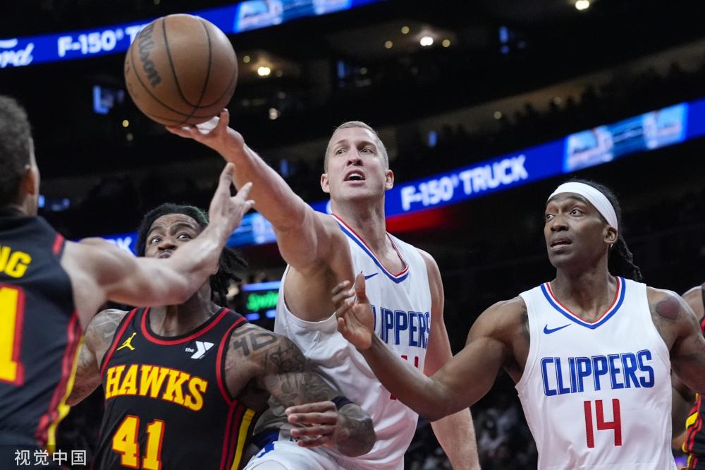 利亚胜利的 利亚胜利的