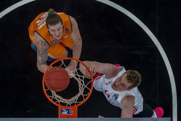 和社会效应 和社会效应