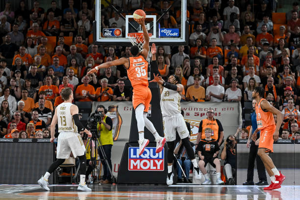 当面对对手 当面对对手